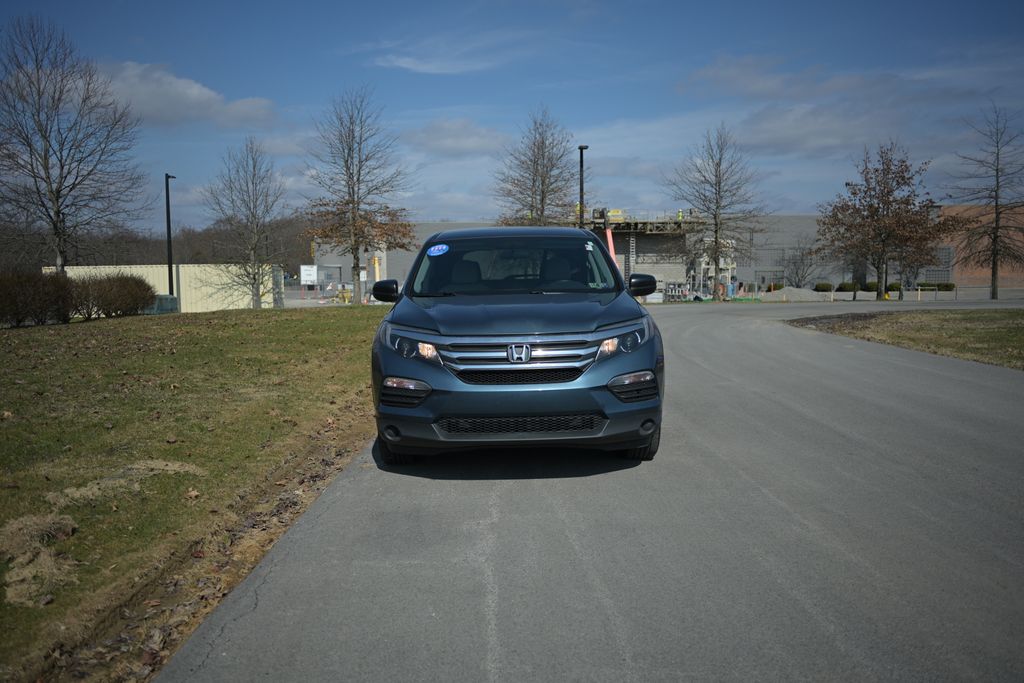 2018 Honda Pilot LX AWD