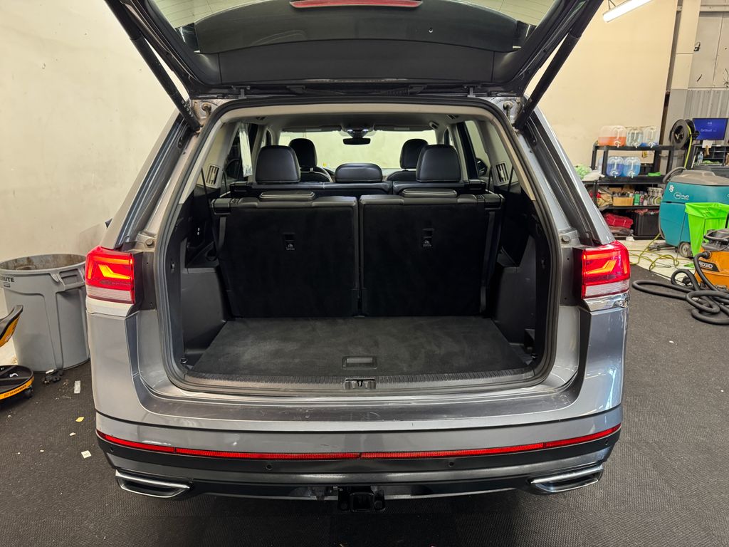 2024 Volkswagen Atlas 2.0T SE w/Technology