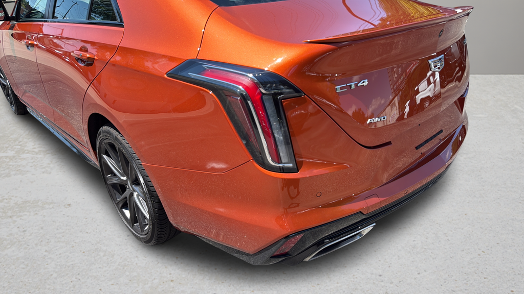 2023 Cadillac CT4