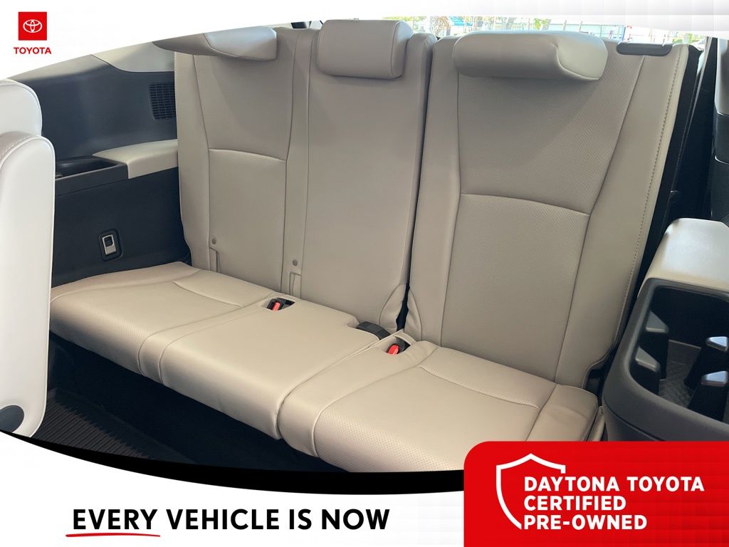 2026 Toyota Grand Highlander Platinum - Photo 38