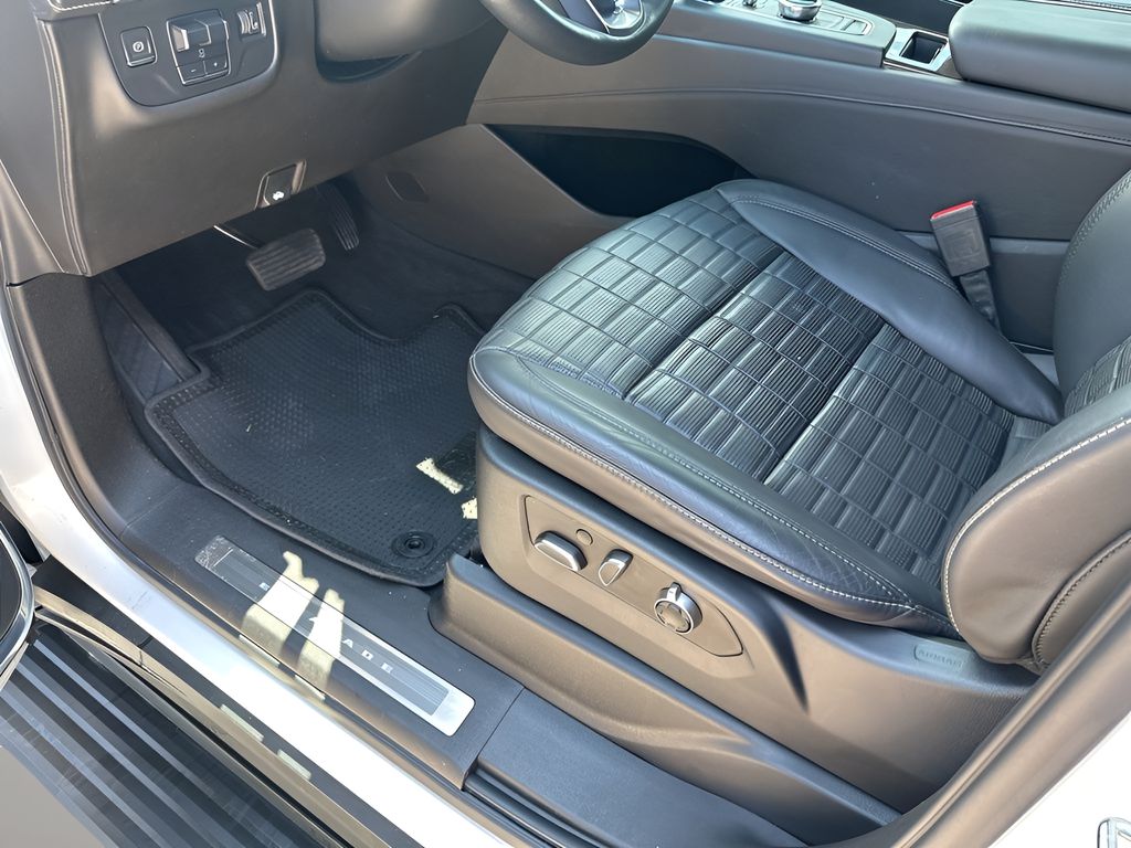 Used Car 2021 Cadillac Escalade Esv  Premium Luxury Platinum For Sale Under $70,000 In Austin, Texas