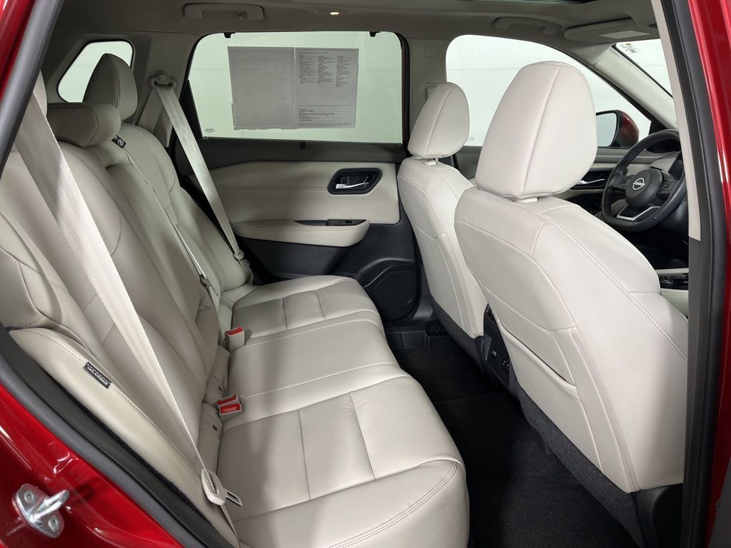 Thumbnail: 2023 Nissan Rogue - 11