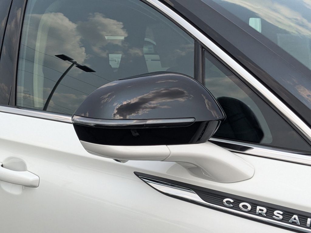 2025 Lincoln Corsair Reserve