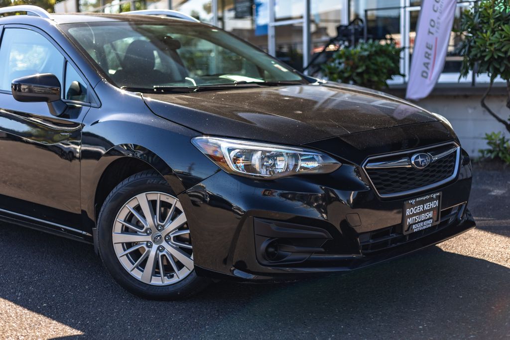 2018 Subaru Impreza 2.0i Premium thumbnail 3