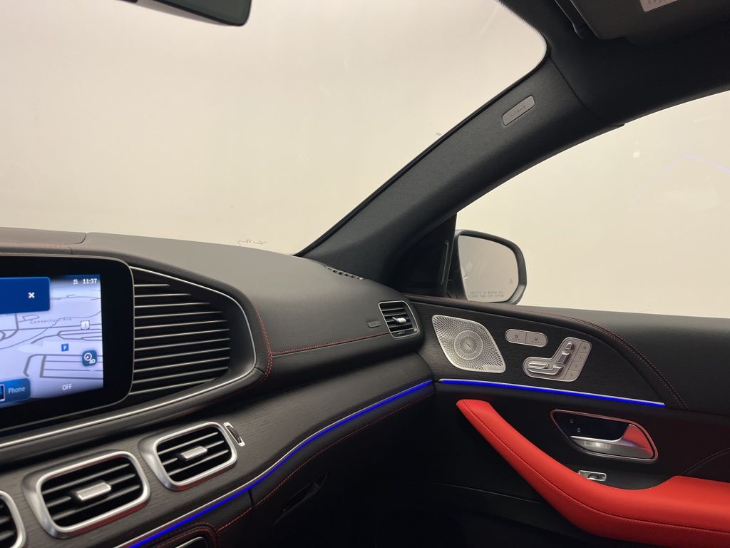 Thumbnail: 2026 Mercedes-Benz GLE - 22