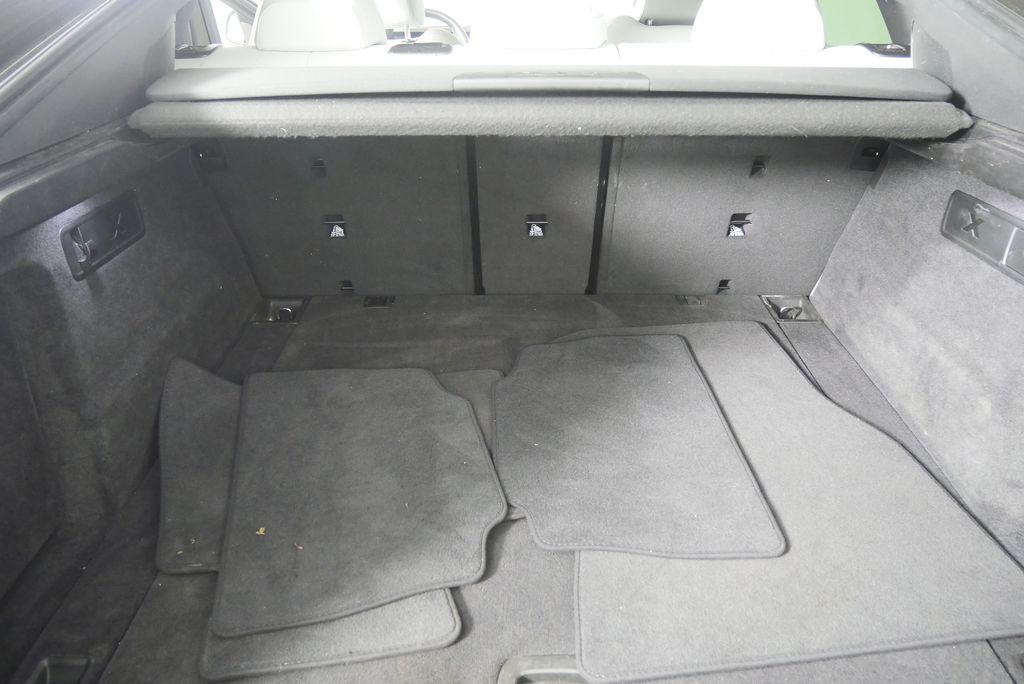 Thumbnail: 2025 BMW X6 - 17