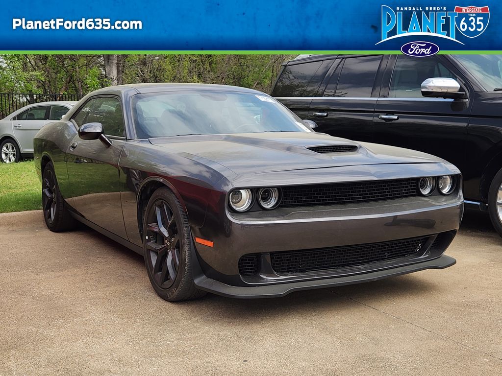 2022 Dodge Challenger GT RWD