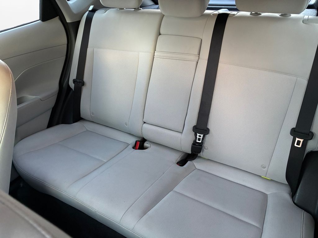 Used Car 2025 Hyundai Kona  Sel For Sale Under $20,000 In Austin, Texas