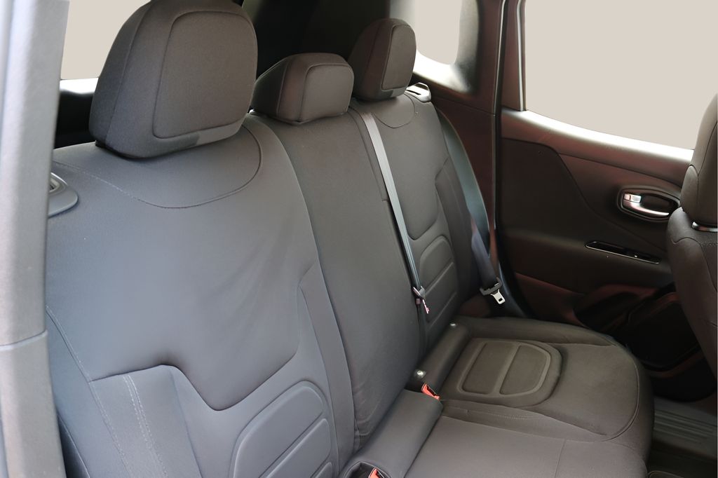 Used 2021 Gray Jeep Latitude image 16
