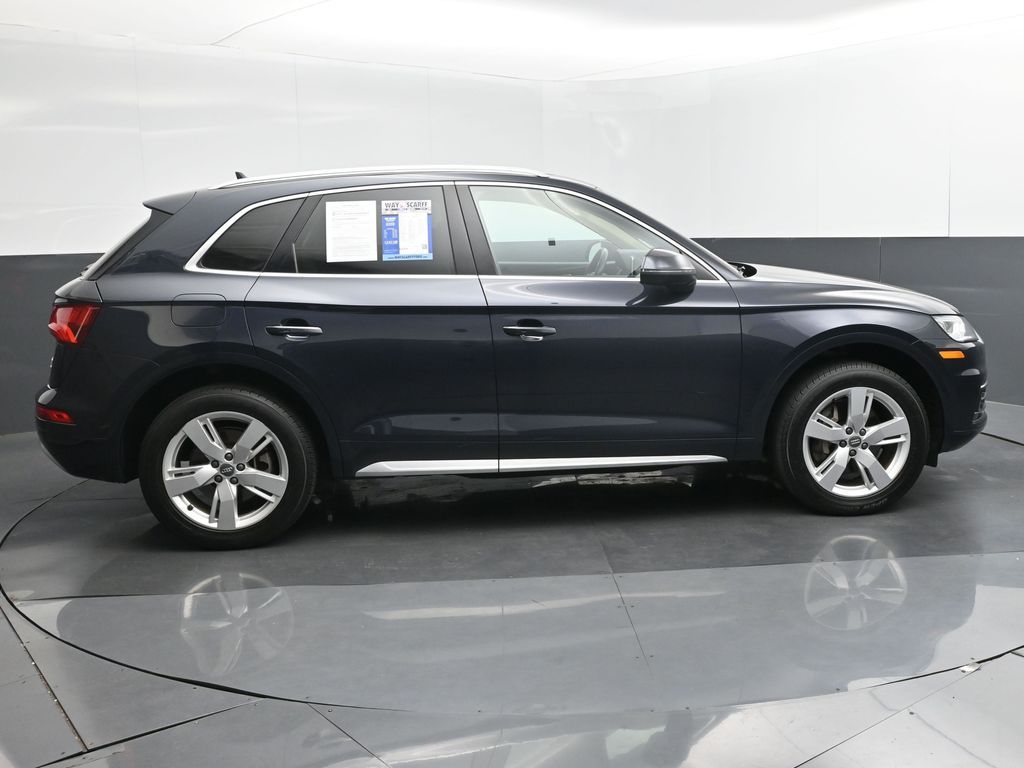 2018 Audi Q5 2.0T quattro Premium Plus