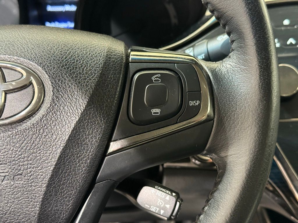 Thumbnail: 2014 Toyota Avalon - 23