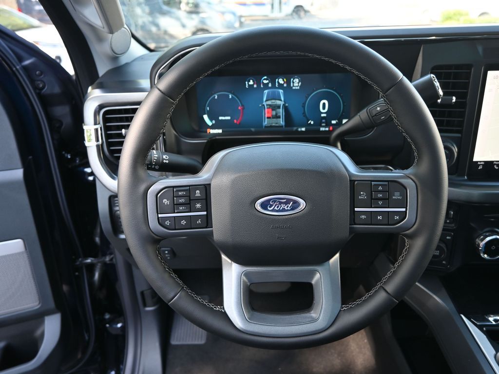 2025 Ford F-350 Super Duty Lariat