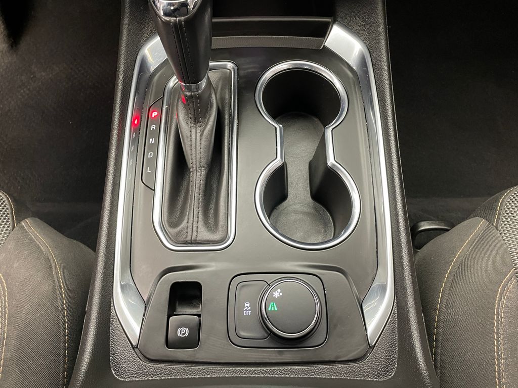 Thumbnail: 2018 Chevrolet Traverse - 30