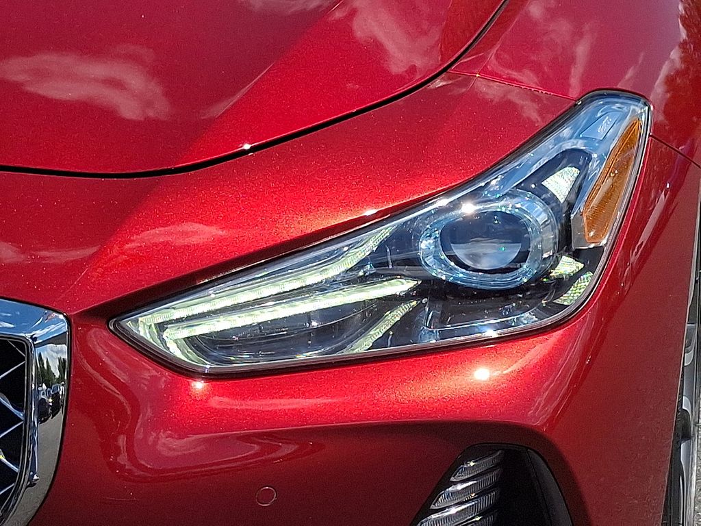 Thumbnail: 2020 Genesis G70 - 9