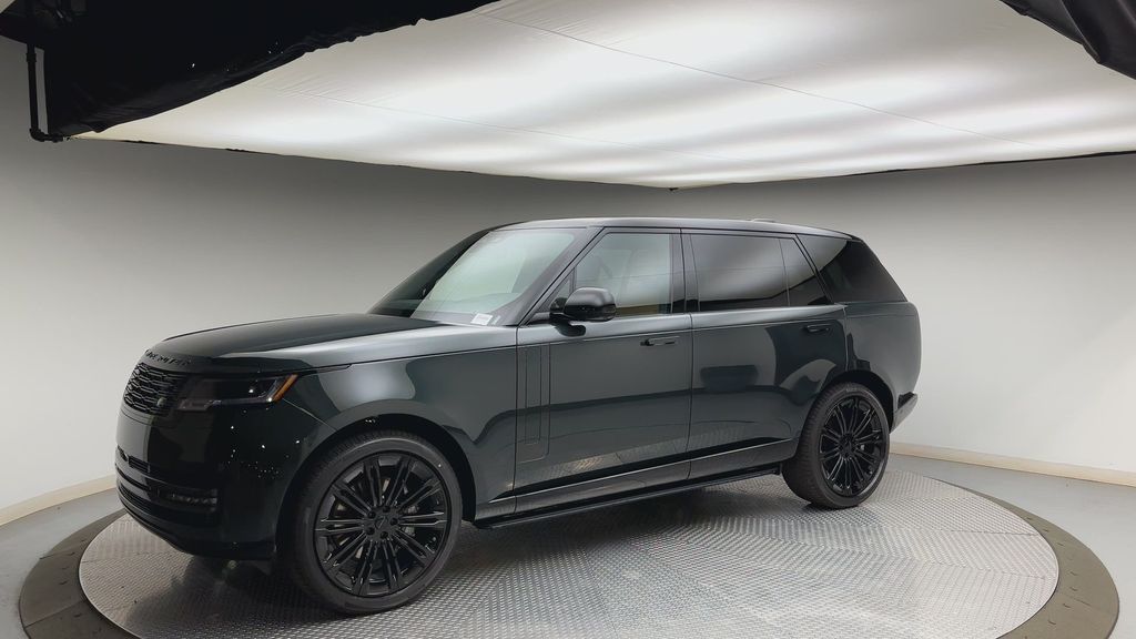 Thumbnail: 2026 Land Rover Range Rover - 6