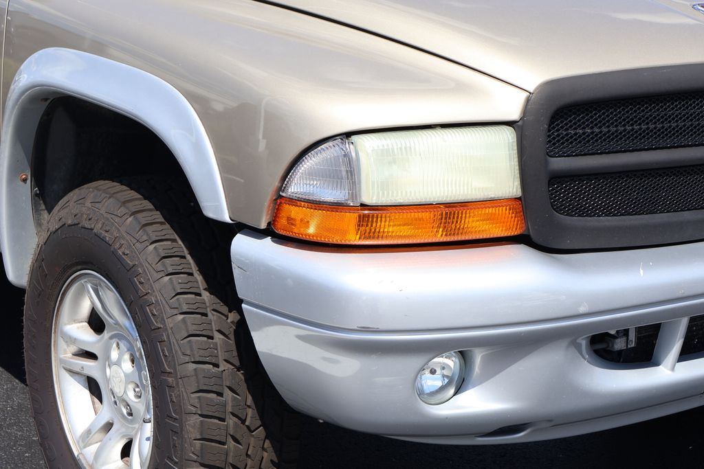 Thumbnail: 2002 Dodge Dakota - 4