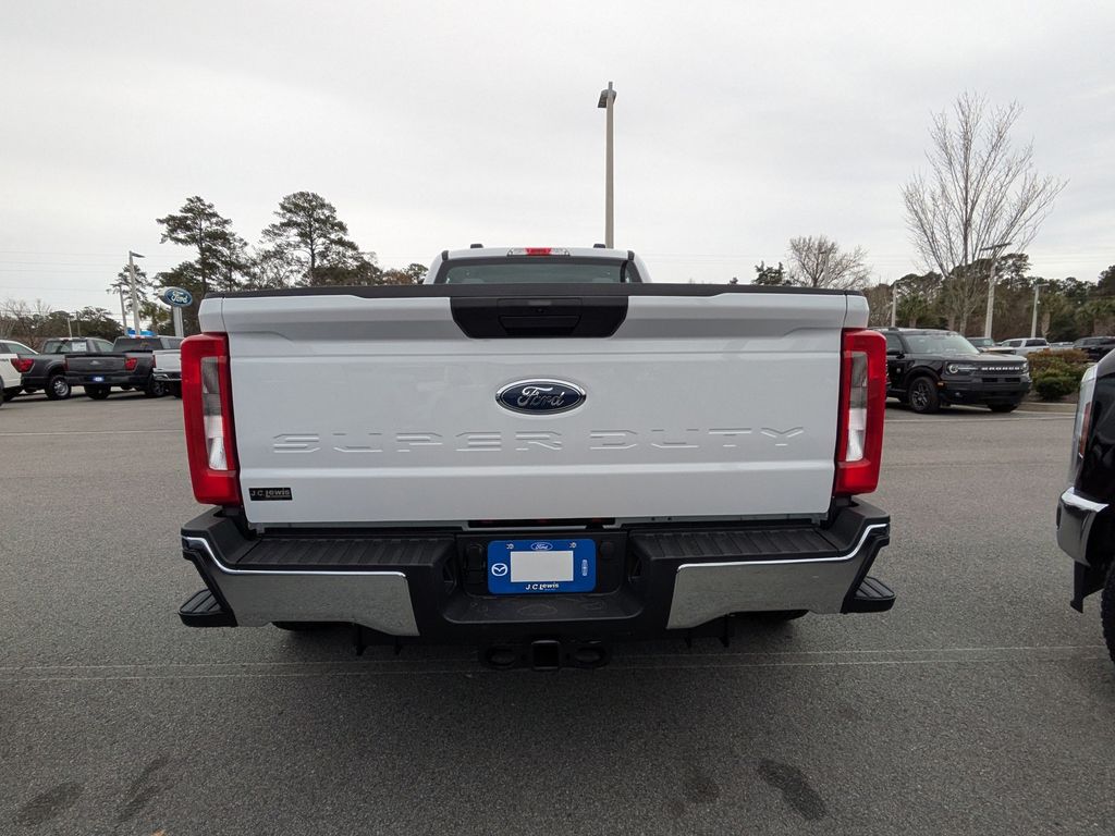 2026 Ford F-350 Super Duty XL