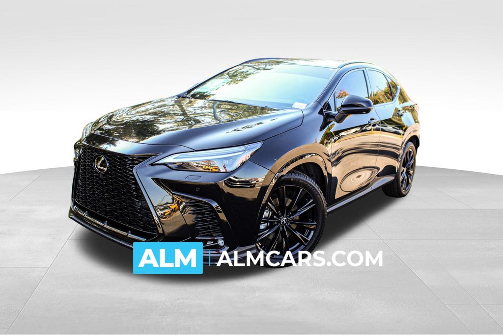 2024 Lexus NX PHEV 450h+'s photo