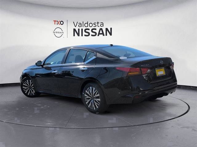 New 2025 Nissan Altima Sedan