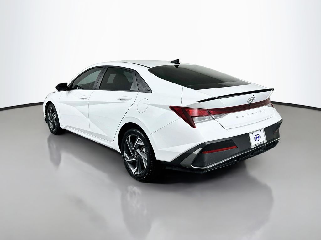Thumbnail: 2025 Hyundai Elantra - 7