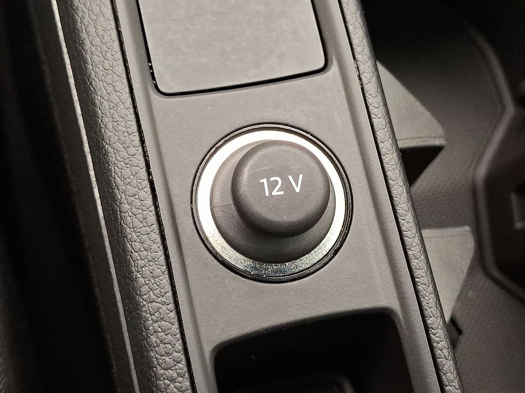 Thumbnail: 2024 Audi Q3 - 26