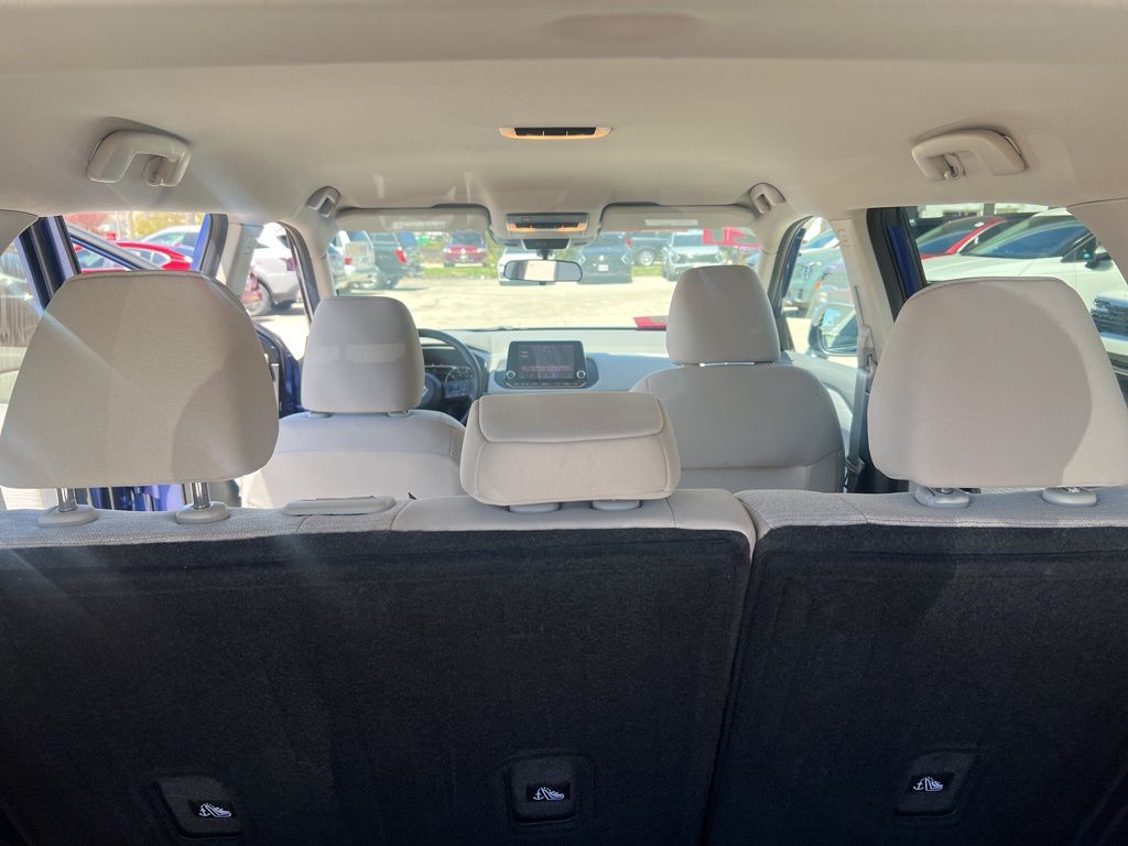 2021 Nissan Rogue SV photo
