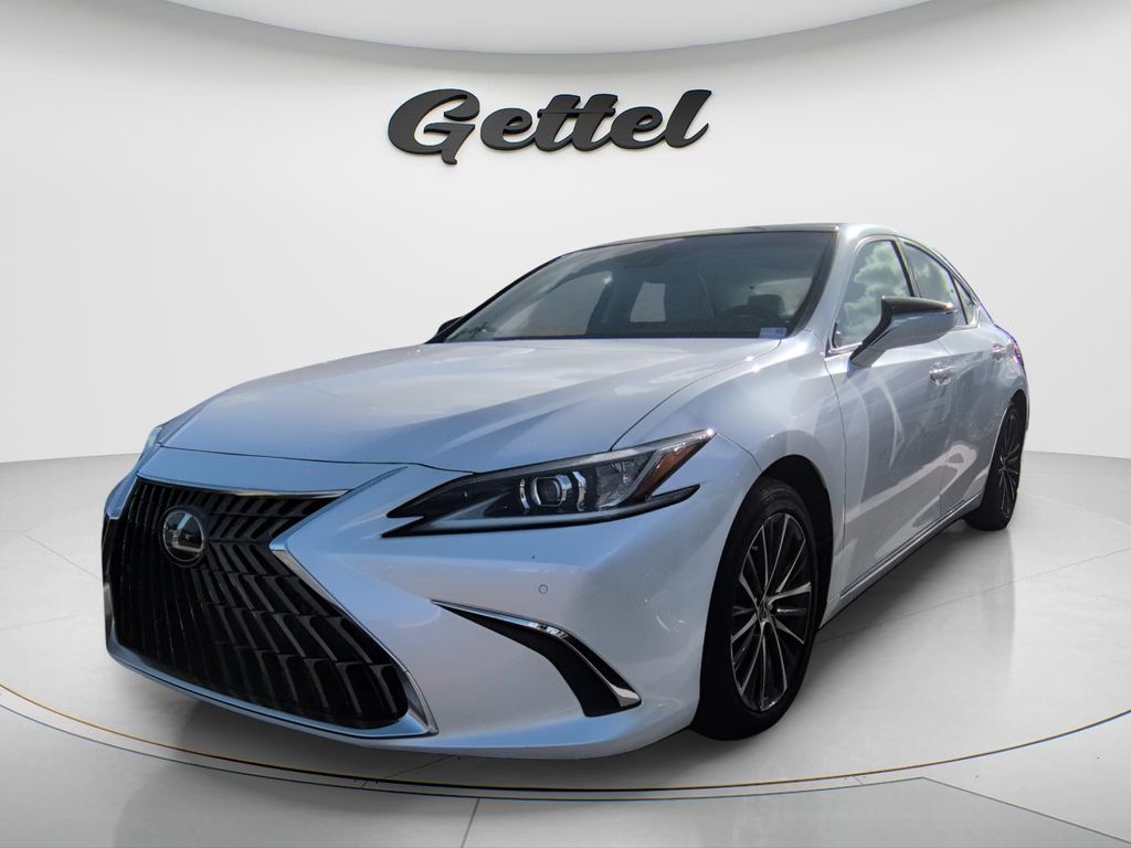  2022 Lexus ES 350 FWD   