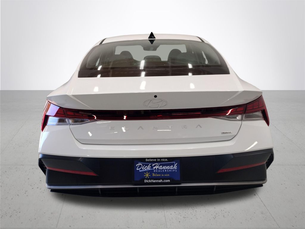 2026 Hyundai Elantra Hybrid Limited