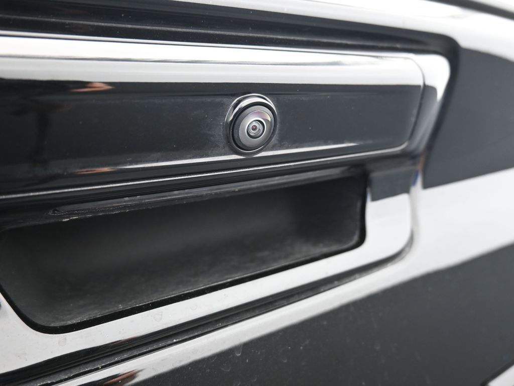 Used 2025 Diamond Black Crystal Pearlcoat Ram Big Horn/Lone Star image 43