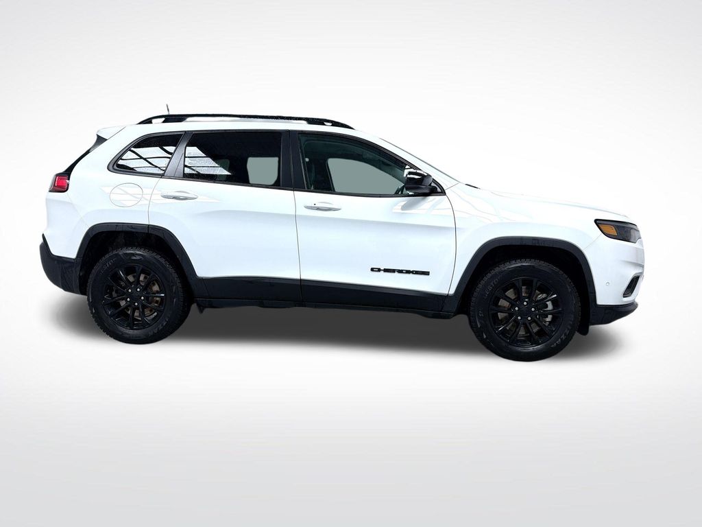 Used 2023 Jeep Cherokee SUV