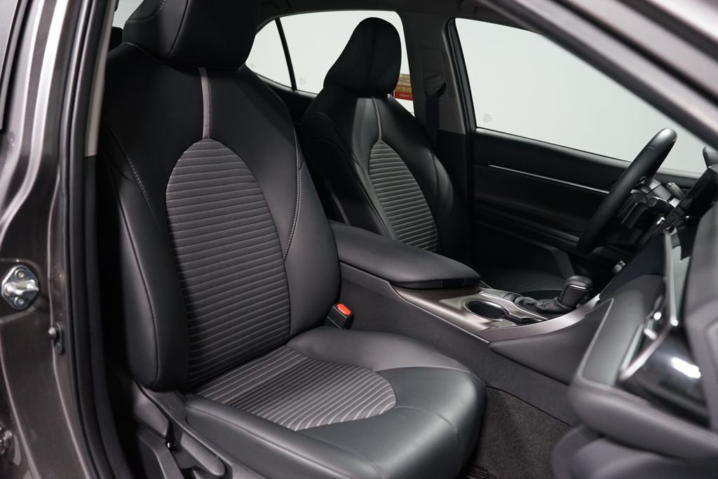 Thumbnail: 2023 Toyota Camry - 26