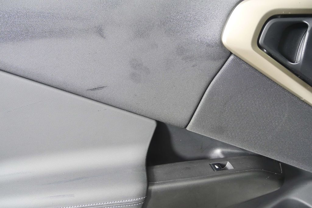 Thumbnail: 2025 BMW X3 - 13