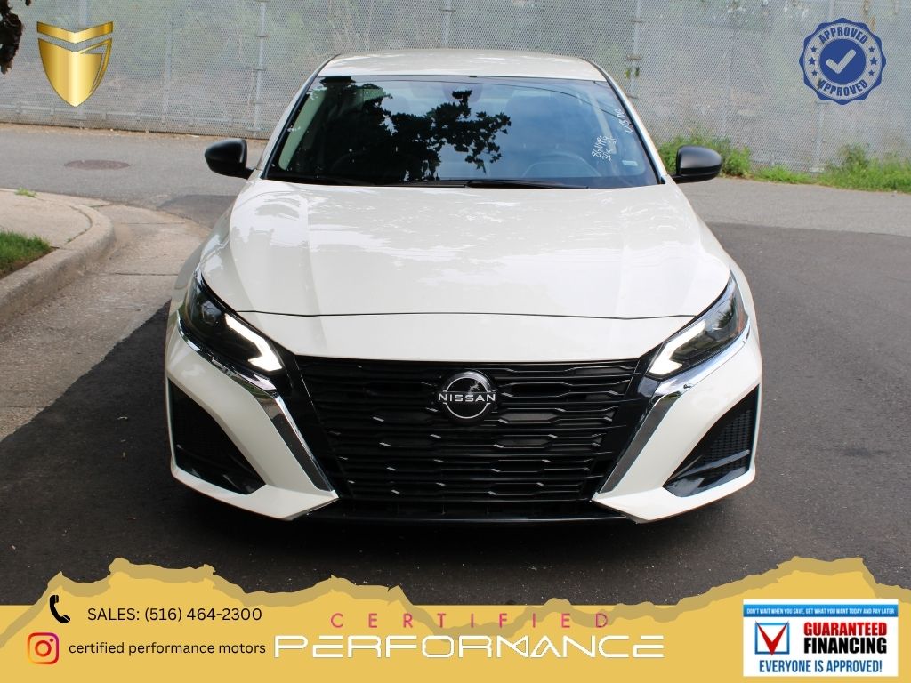 Glacier White 2025 Nissan Altima Sedan Front-Wheel Drive Continuously Variable Transmission