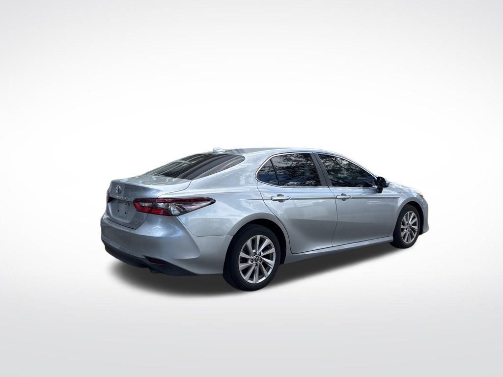 Used 2022 Toyota Camry LE with VIN 4T1C11AK8NU653350 for sale in Miami, FL