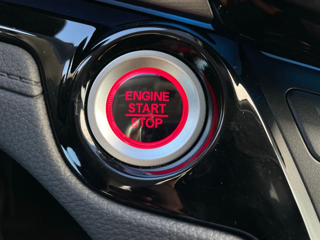 Thumbnail: 2025 Honda Odyssey - 23