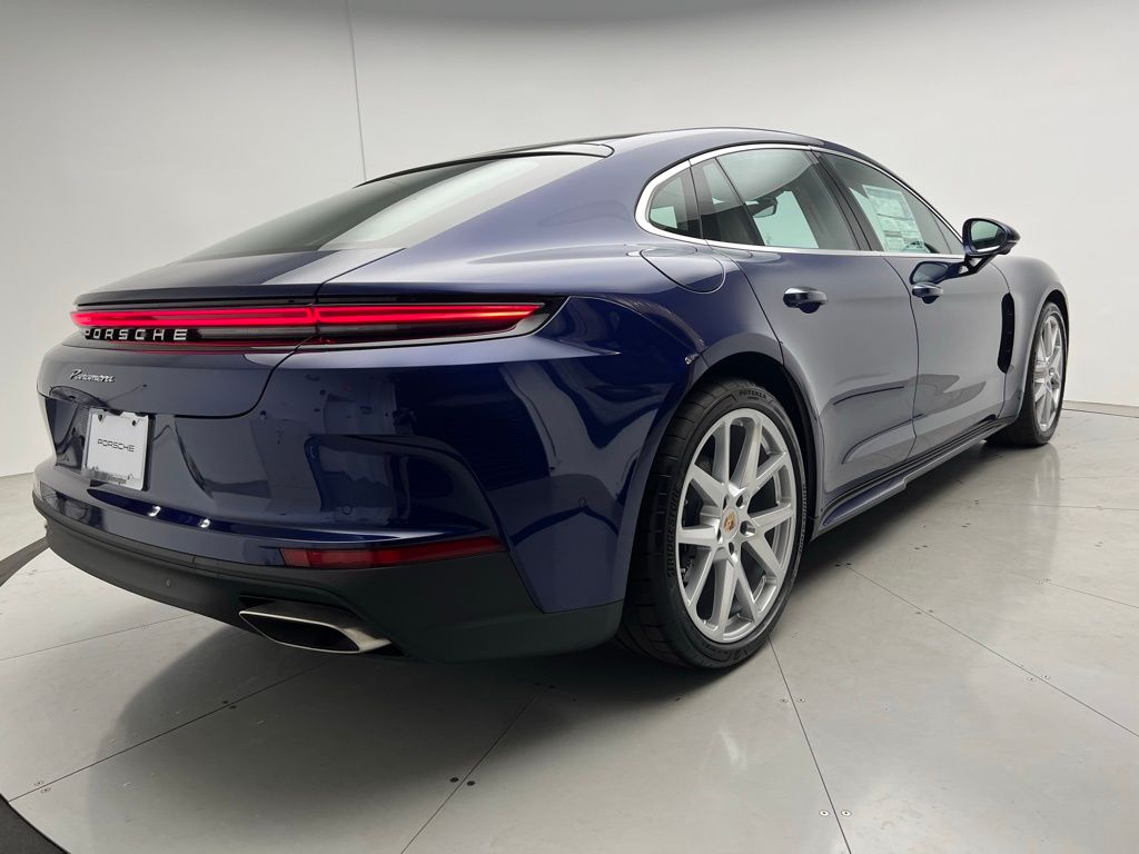 Thumbnail: 2025 Porsche Panamera - 22