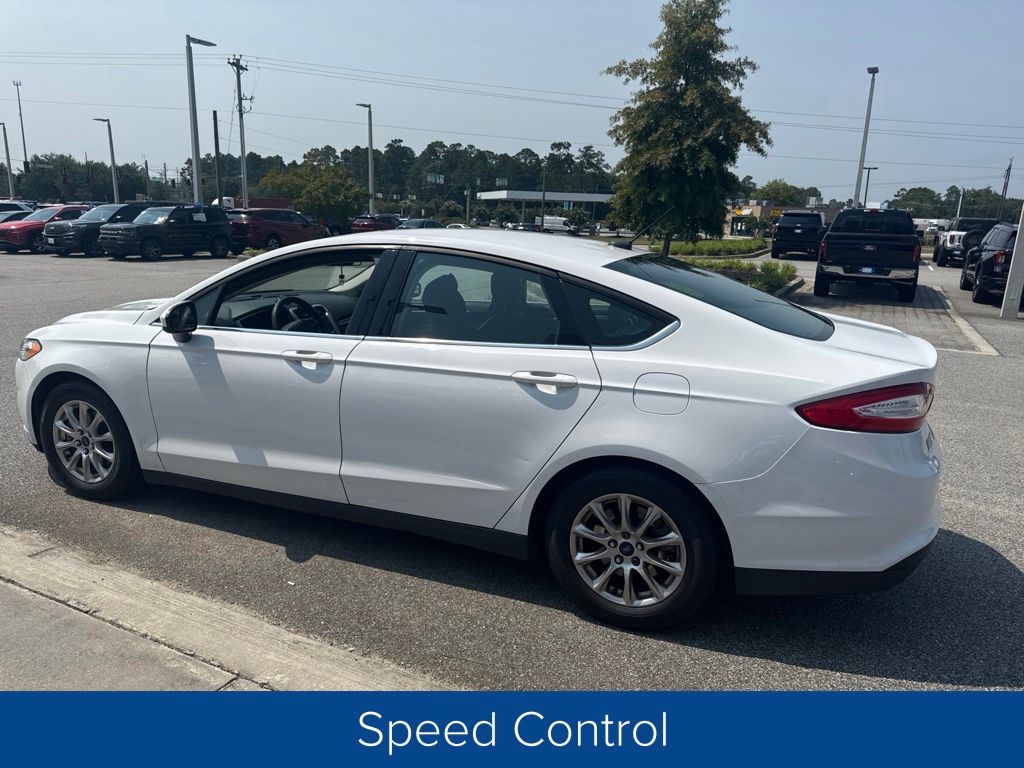 2016 Ford Fusion S