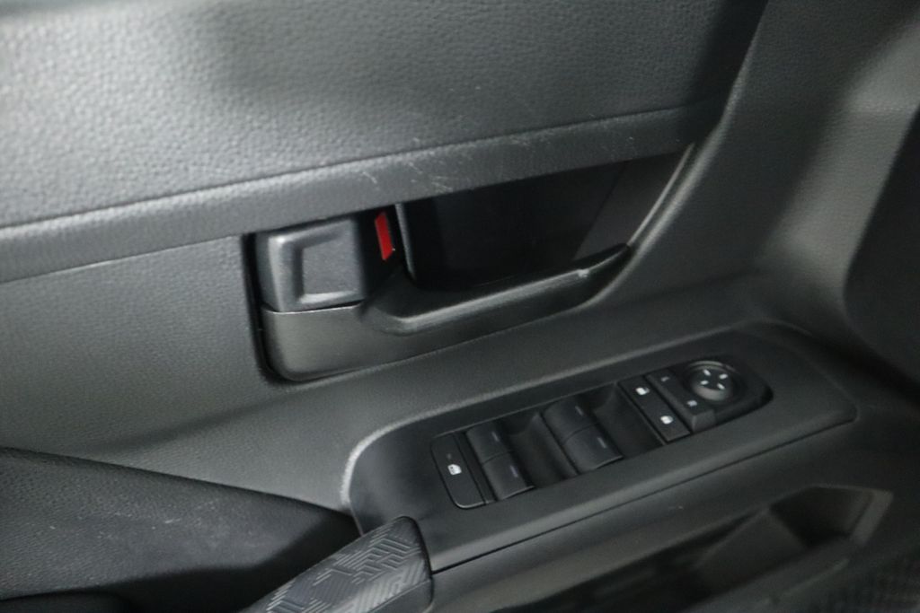 2024 Toyota Tacoma SR5 23