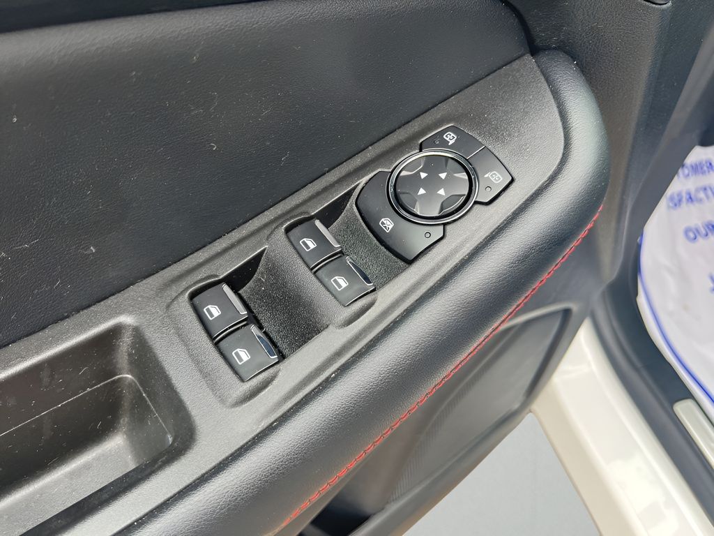 2022 Ford Edge