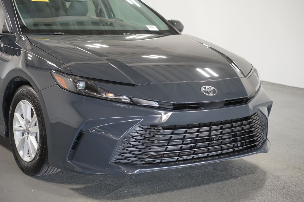 Thumbnail: 2025 Toyota Camry - 4