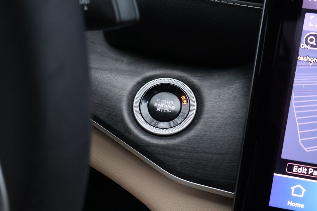 Thumbnail: 2024 Jeep Grand Cherokee L - 24