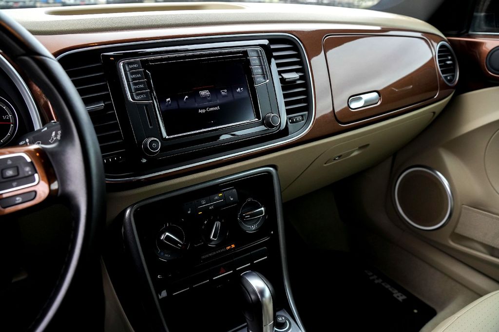 Used Car 2017 Volkswagen Beetle  1.8t Se For Sale Under $30,000 In Taylor, Texas