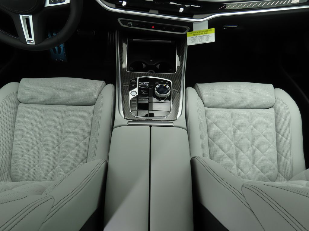 2025 BMW X5 M60i 15