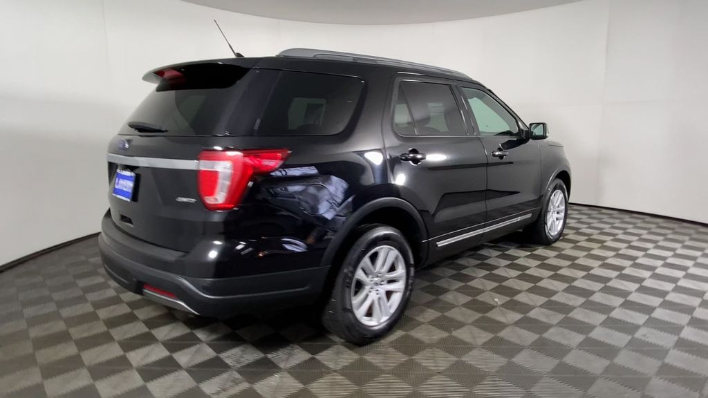 2019 Ford Explorer XLT 8