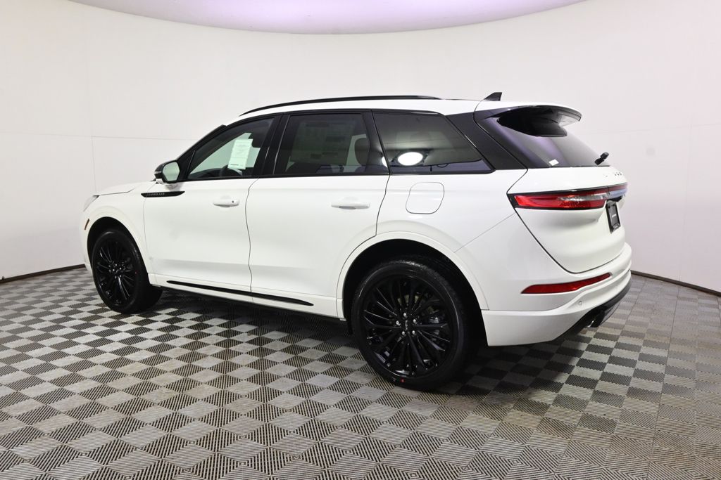 New 2026 White Lincoln Reserve image 3