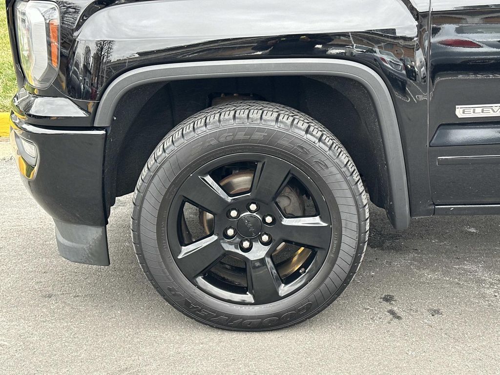 Thumbnail: 2016 GMC Sierra 1500 - 14