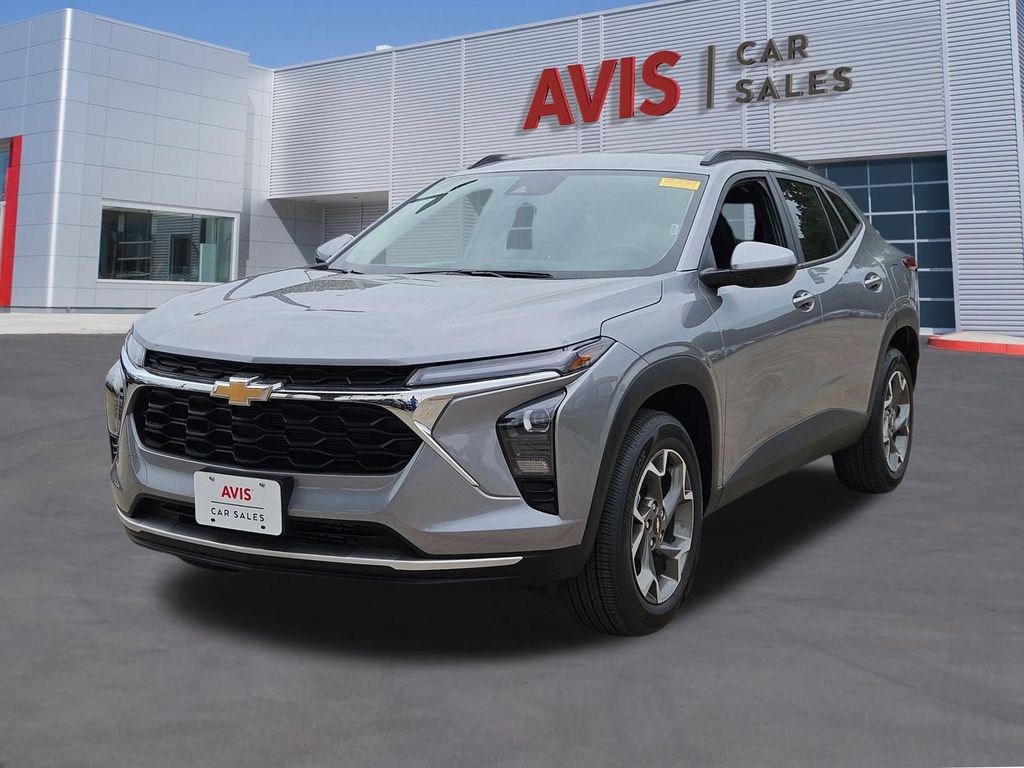Sterling Gray Metallic 2025 Chevrolet Trax LT FWD SUV / Crossover Front-Wheel Drive 6-Speed Automatic