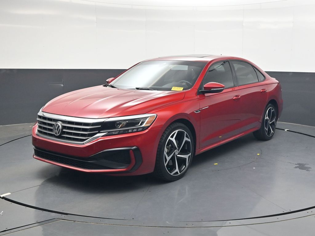 Used 2021  Volkswagen 2.0T R-Line image 8