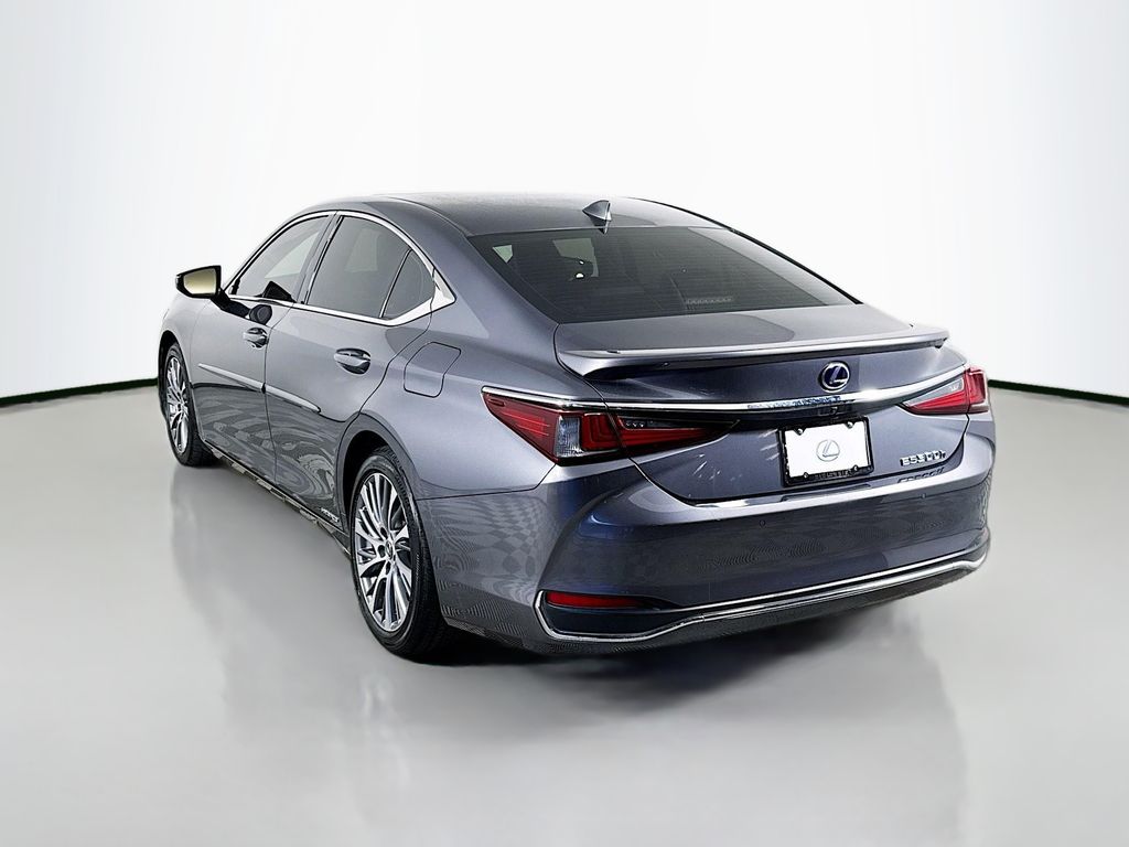 Thumbnail: 2020 Lexus ES - 7