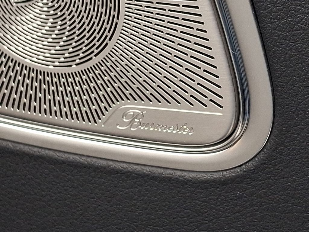 Thumbnail: 2024 Mercedes-Benz GLC - 25